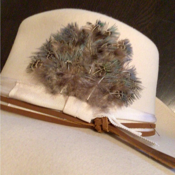 NEW! WyethxOlin peacock feather rancher - Picture 4 of 9